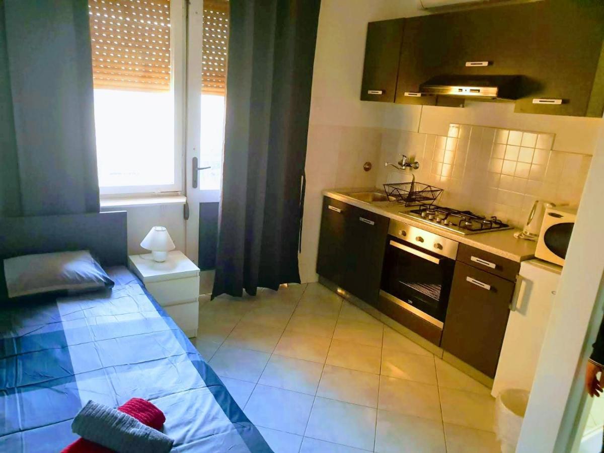 Aparthotel Center Old Town And 3*