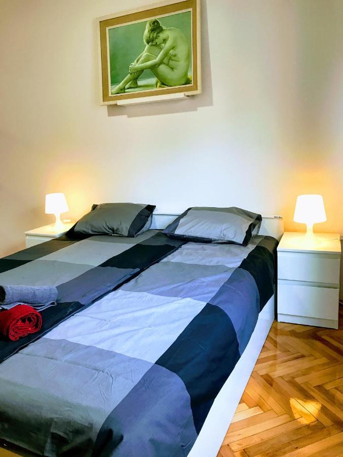 Aparthotel Center Old Town And 3*