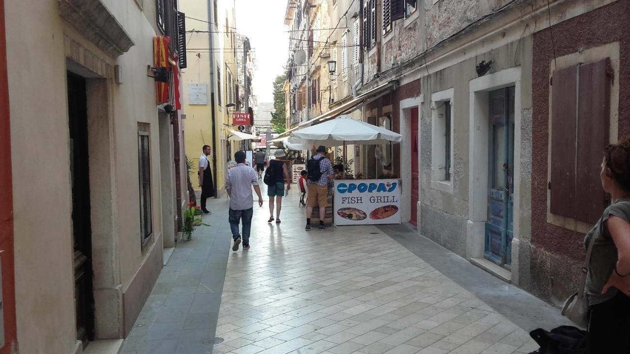 Center Old Town And Aparthotel